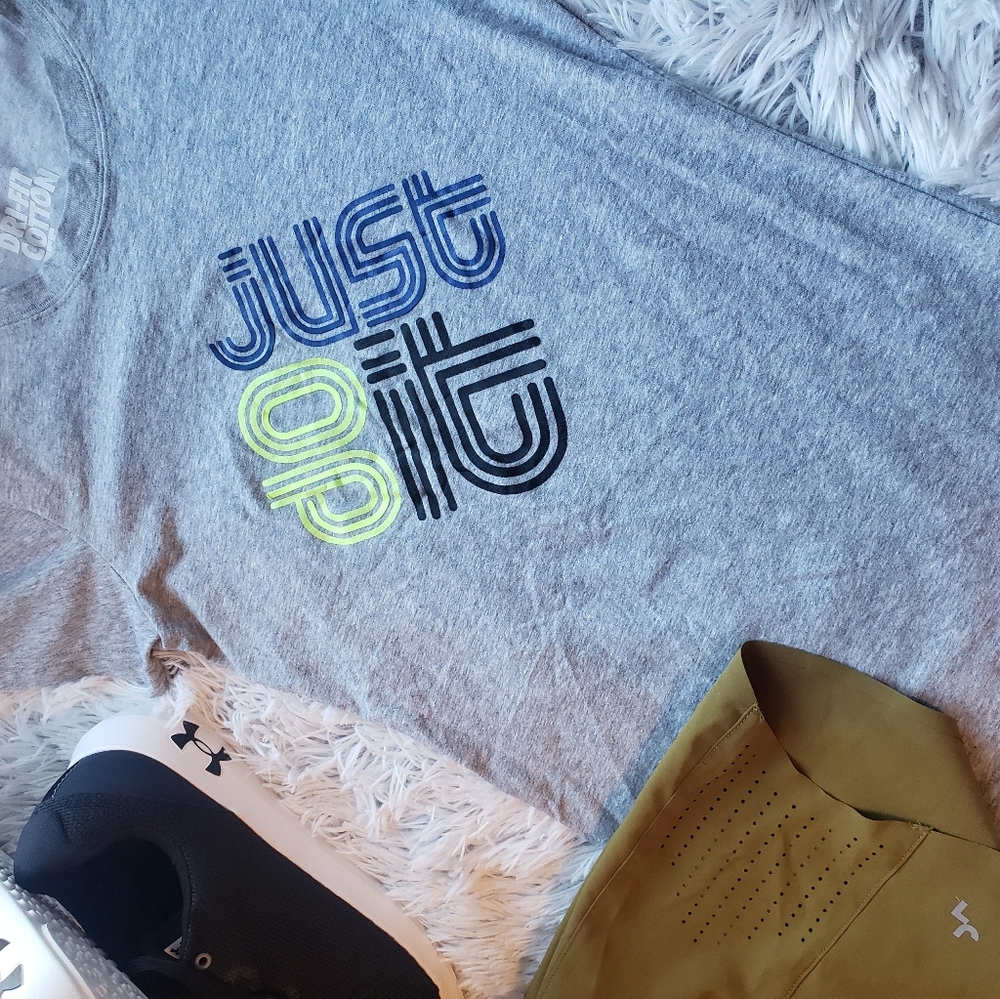 Womens Graphic Nike T Shirt XS